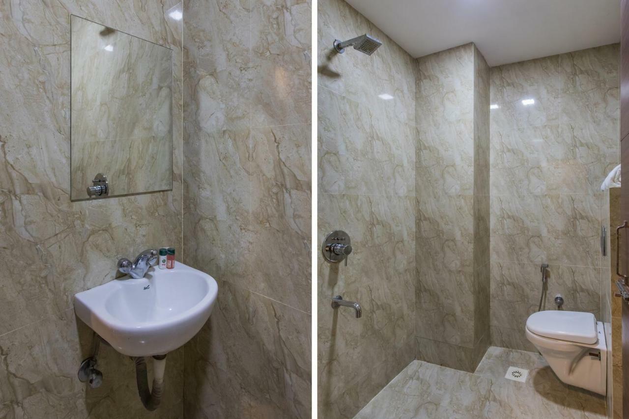 Oyo 17161 Hotel Mahalaxmi Ujjain Luaran gambar